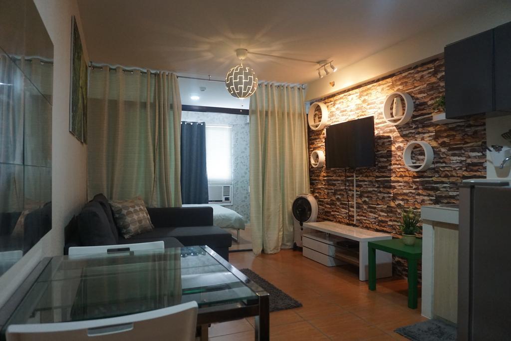 Apartelle D' Oasis Davao Stadt Exterior foto